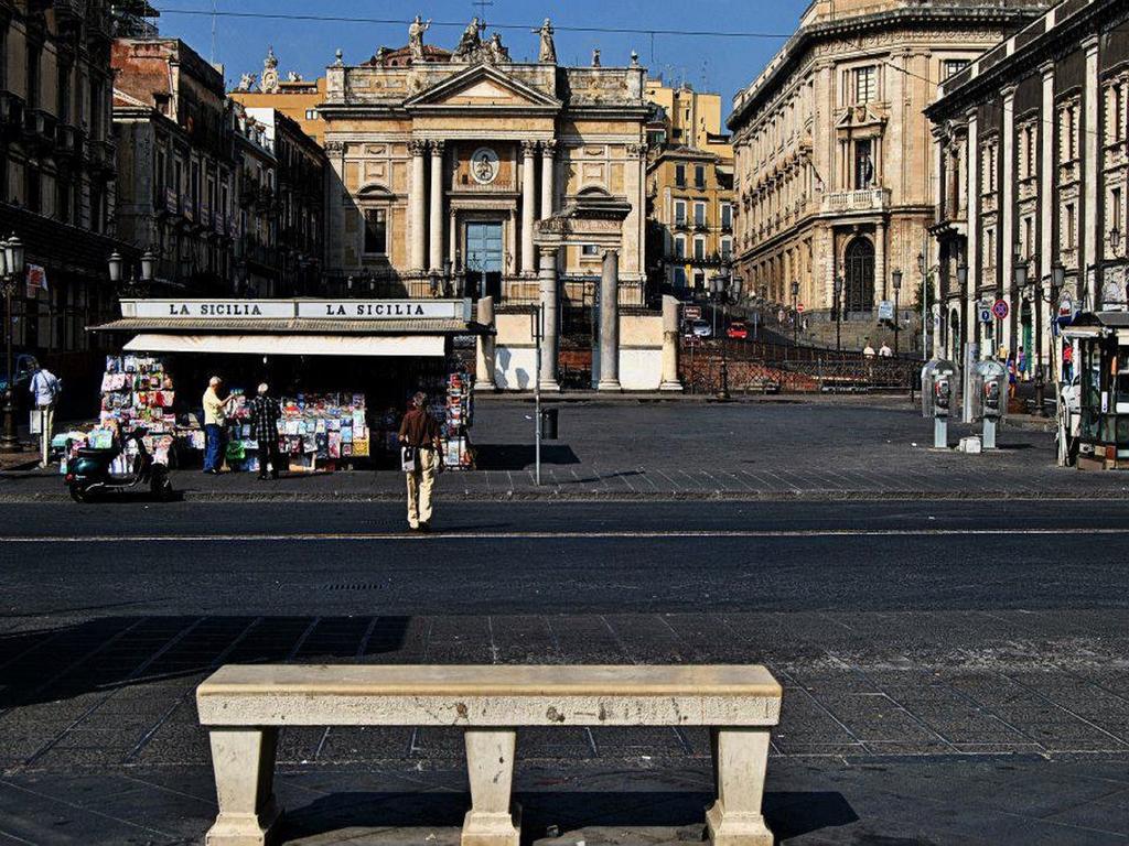 B&B Stesicoro Inhabit - Guesthouse City Center Catania Exterior photo
